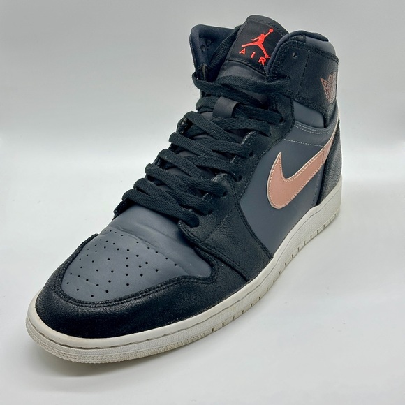 Nike Air Jordan 1 Retro High - Picture 1 of 11